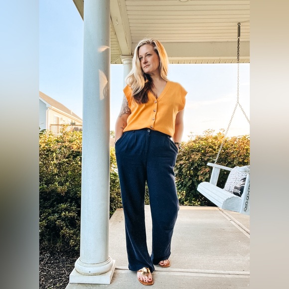 Meet your Posher, Megan - Picture 16 of 16